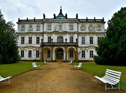 Замок Плосковице