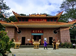Пагода Тау