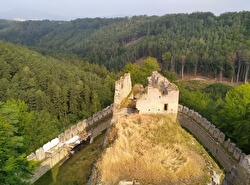 Замок Helfenburg
