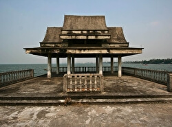 Храм в море Читтапхаван