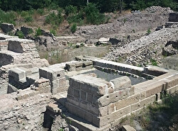 Древний город Аква Калиде
