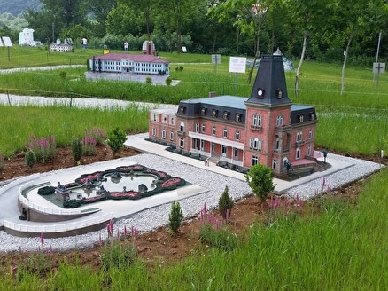 Парк на миниатюре Тырновград-дух тысячелетней Болгарии